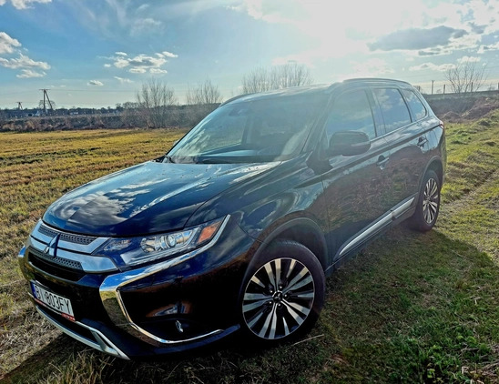 Mitsubishi Outlander cena 115000 przebieg: 98000, rok produkcji 2020 z Białystok małe 67